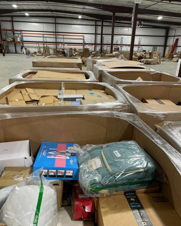 28455.jpg Amazon 7th tall small pallets