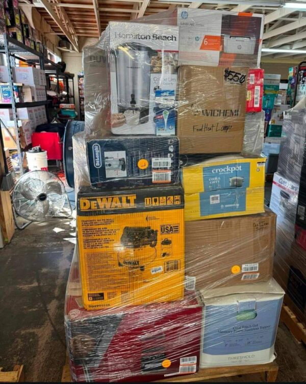 465891098_122141363546329686_8226298334294401549_n.jpg mixed general merchandise pallets