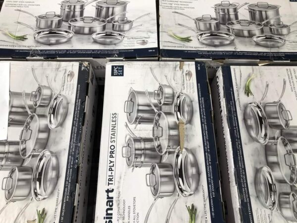 469366720_122105659772656091_5275943380736036248_n.jpg Cookware sets pallet