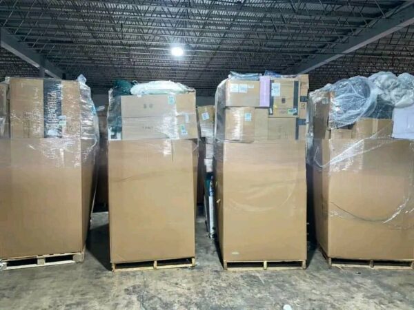 471248804_122104963634702591_2105989080272418857_n.jpg amazon monster pallets
