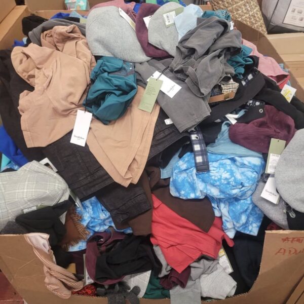 Men/ Women clothes pallet