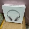 Apple AirPods Max pallets